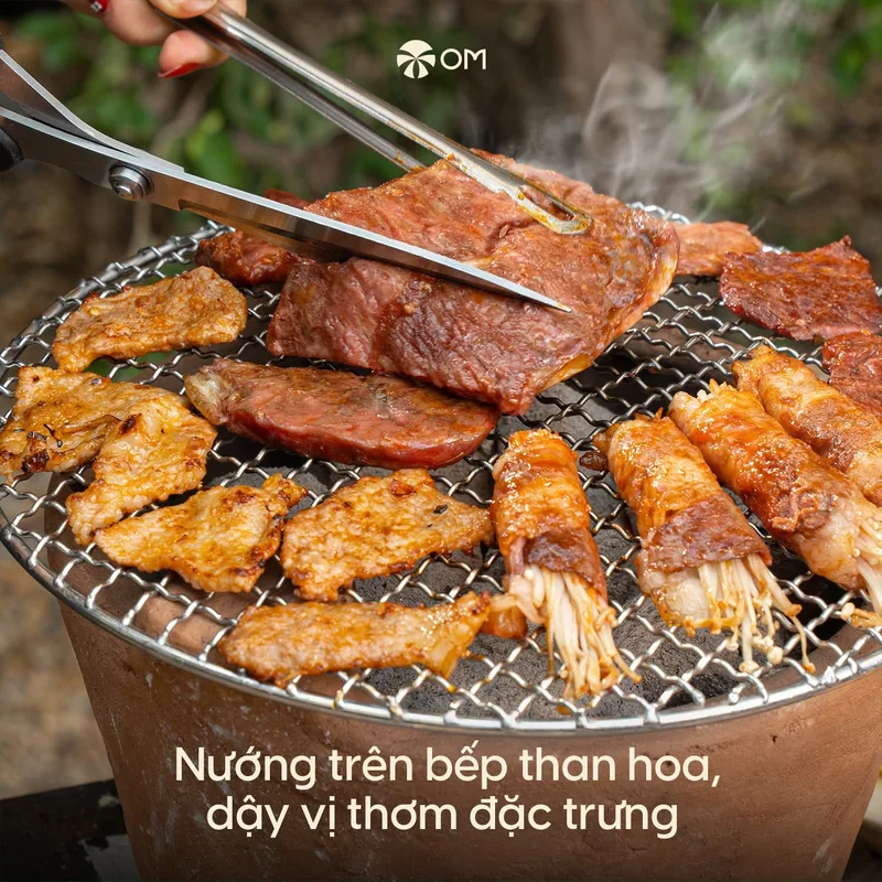 OM Nướng Thủ Đức - nướng tại bàn bằng than hoa và lò đất nung